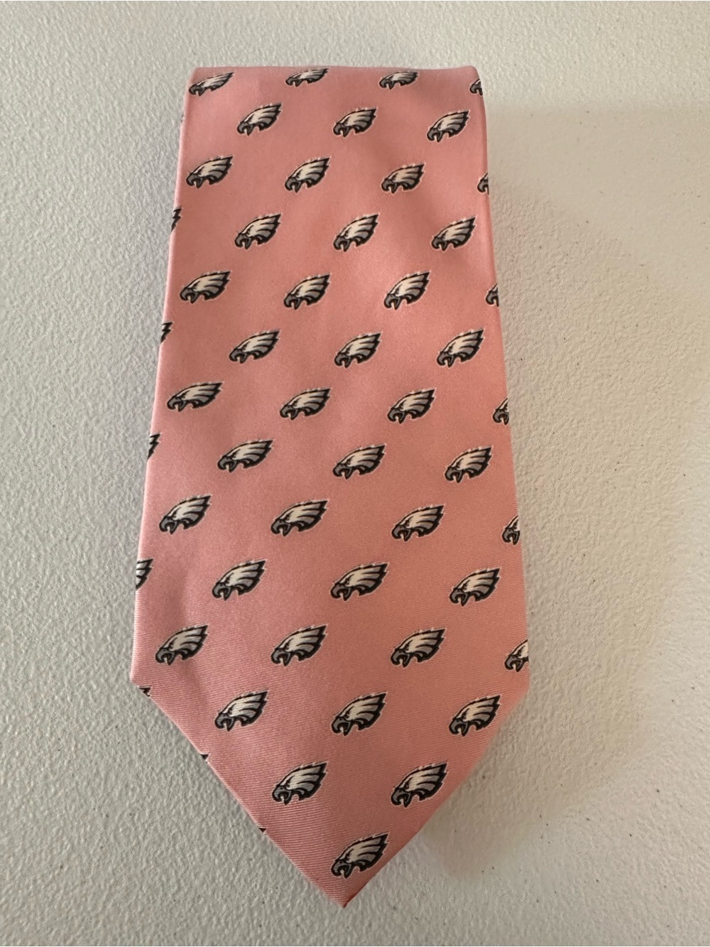 Pink Philadelphia Eagles Patterned Men's Tie